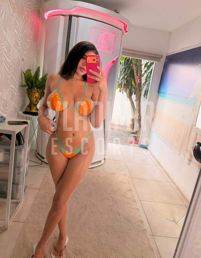 Paulina - Gallery Image 3